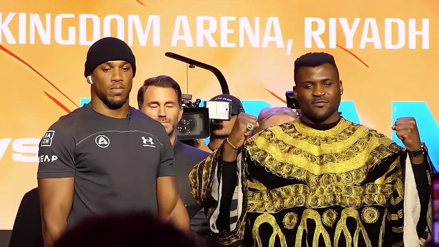 约书亚VS纳甘诺首次面对面，3月8日利雅得开战#拳击 #kotv #拳王 #约书亚 #纳甘诺