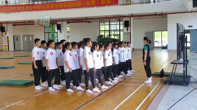 新课标体育课优质课水平二小学四年级体育课非常特别的名族传统体育#体育课 #体育优质课#体育老师#新课