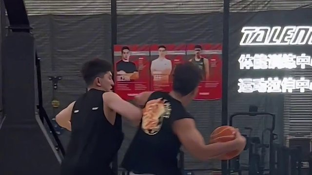 三次运球百分，你怎么看？#百分大战 #篮球 #美式单挑