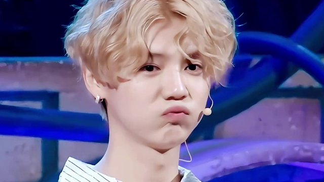 冷知识 #徐志胜 比 #鹿晗 还要小5岁 #贾乃亮 #极限挑战 #酷看极挑