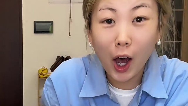 自己的身体要交给自己驾驭#理疗仪挑战 #理疗仪吃东西挑战 #搞笑 #情侣 #首伊天一