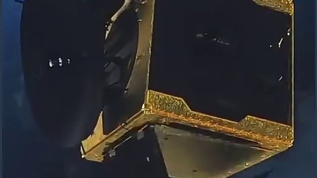 阿联酋希望号探测器发回火星照片，它们是如何发展航天事业？