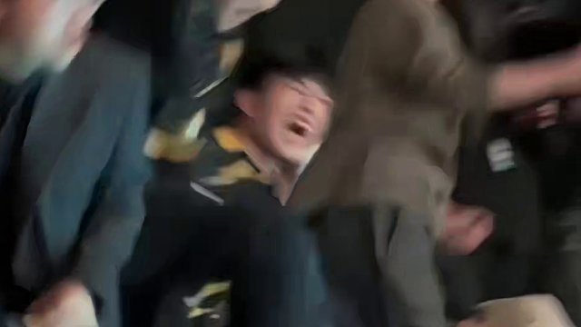 激动人心的狼队夺冠时刻，来看看狼队.阿升 与狼队.shen 两兄弟的反应～二人赛后表示：咱俩当时真没