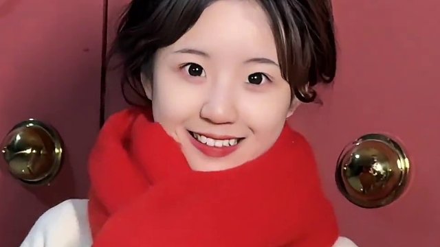 “云想衣裳花想容 春风拂槛露华浓”#汉服 #变装