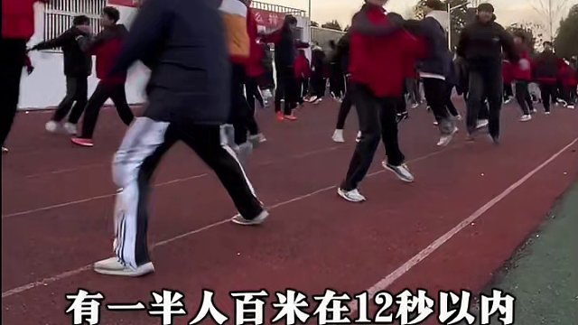 霍邱真的是卧虎藏龙～体考状元学校的实力真的可以～视频后面核心训练的干货千万不要错过。艾特你的状元兄弟