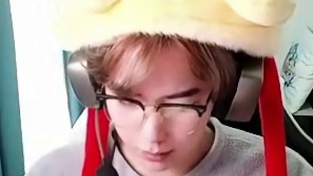 练习多久了现在的你可以打出我这样的操作了吗？ #高能英雄 #全新双英雄版本冰雪之歌