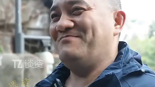 活了这么多年，突然被告知自己性别要换一下，哈哈哈哈离谱！#和花 #花花 #熊猫 #和叶花花姐弟变姐妹