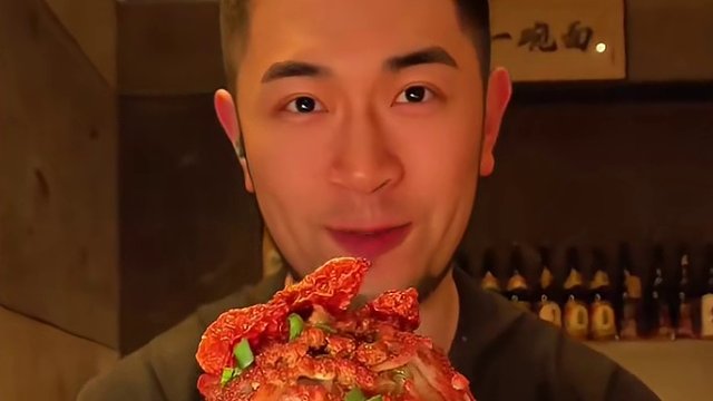 吃完免单❗饭桶再次挑战4斤多巨无霸日式拉面 饭桶二刷超大碗巨无霸拉面挑战！上次喜马拉雅 吃了23分半