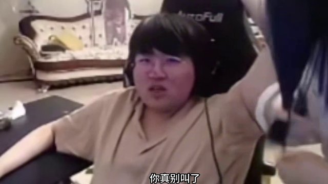 女生刚做完头发的时候，是最开心的#zz1tai姿态