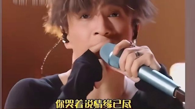 一嗓子直接出不来了，飙歌周华健代表作的薛之谦有多恐怖？ #薛之谦  #杨宗纬  #音乐  #歌手  