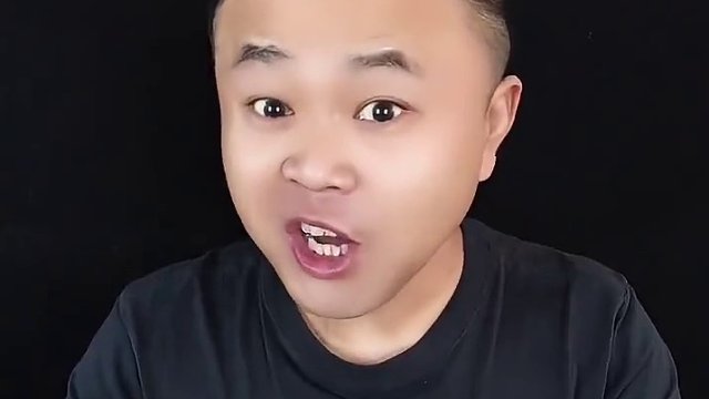 这样的烤面筋怎么样呢？#美食测评 #烤面筋 #特产 #美食 #试吃