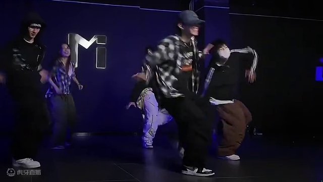 喜欢和帅哥们一起跳舞#sorry #justinbieber #飞现编舞