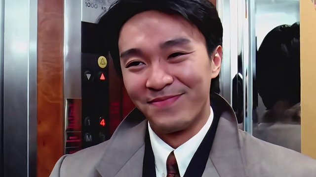 怎么结尾没砸几下胸脯？？？