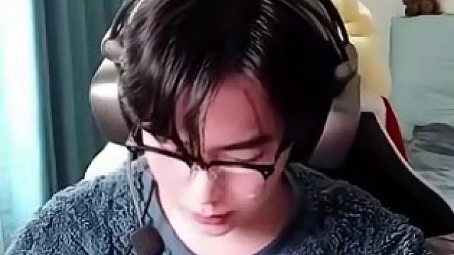 今天你启动高能了吗？ #高能英雄 #全新双英雄版本冰雪之歌 #高能英雄双英雄版本上线