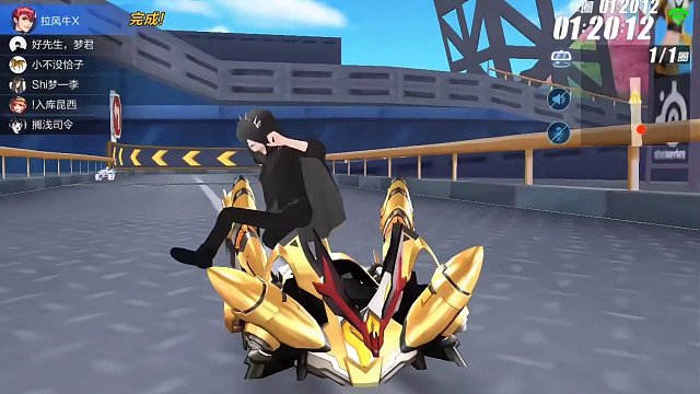 QQ飞车手游：龙年不仅布加迪免费送，龙钰雷诺也是免费送 #龙年机甲除夕上线  #QQ飞车手游 