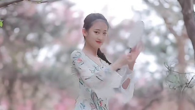 你是年少的喜欢 反过来还是你#dou来跳舞 #国风