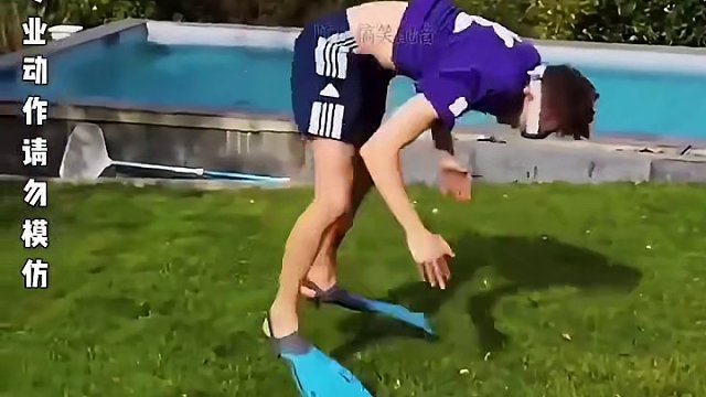 挑战各种高难度动作，一个比一个刺激！#看一遍笑一遍 #老外真会玩 #意想不到的结局 #老外迷惑行为 