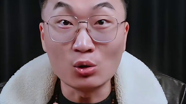 九块九一箱的梅干，酸甜脆爽，口水收割机！#测评 #美食测评 #零食推荐 #梅子