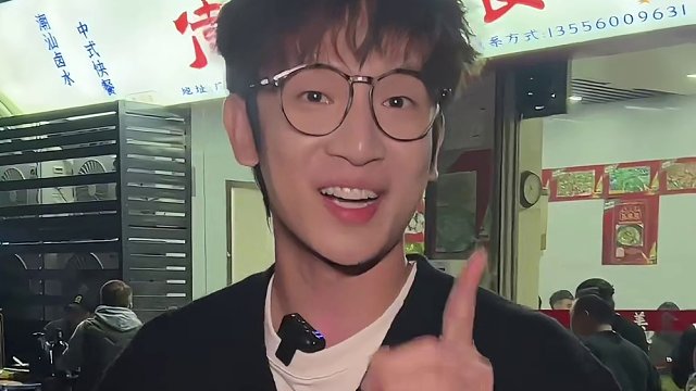 发现了一家苍蝇馆子！潮汕“起片鸡”石橄榄火锅真的不错！#青年KOL为广东上分 #天儿冷吃点啥 