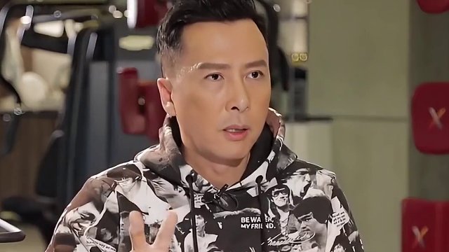 刘亦菲主演的迪士尼电影《花木兰》，预告片中刘亦菲的英文与打戏，简直太美了！