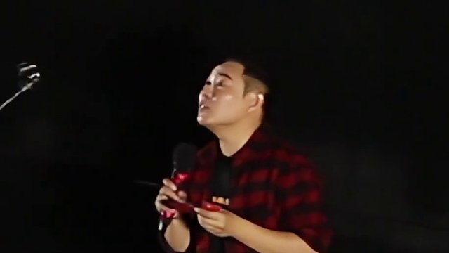 二十八，把面发。祝大家龙年都能发发发！ #严值高 #草台喜剧馆