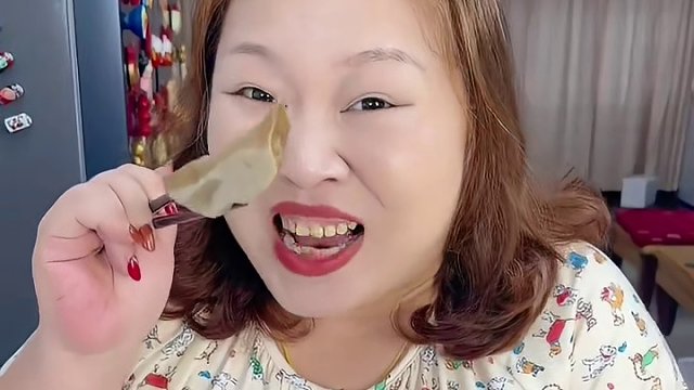 荞麦魔芋鸡肉饺，一个饺子的热量只有31大卡，关键很好吃，吃多也没有负担～#好吃到停不下来