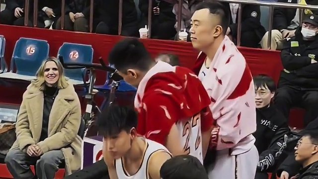 乌戈真的尽职尽责！第二阶段以常规赛第一收官！好好休息！新面貌一起冲击最后的目标！#辽宁男篮