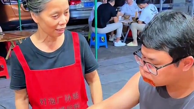 你信不信我一口吃完这3个蛋？#螺蛳粉 美食推荐官 #为家乡美食打call