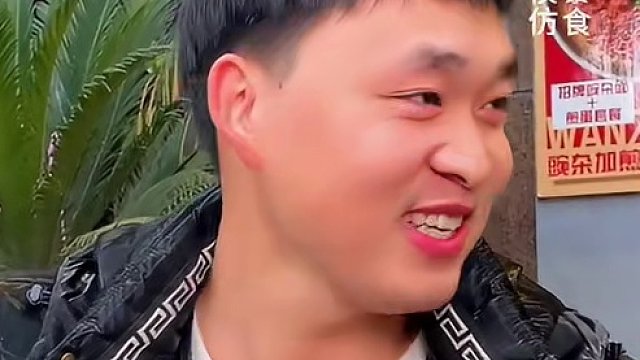 重庆丰都帅哥专门从浙江回来挑战，确实有两把刷子！#重庆小面 #重庆美食 #这一碗好过瘾