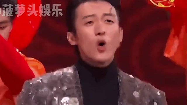 #邓超接班人找到了 今年显眼包➕2！#侯雯元 #曾舜晞 #春晚 #娱乐评论大赏