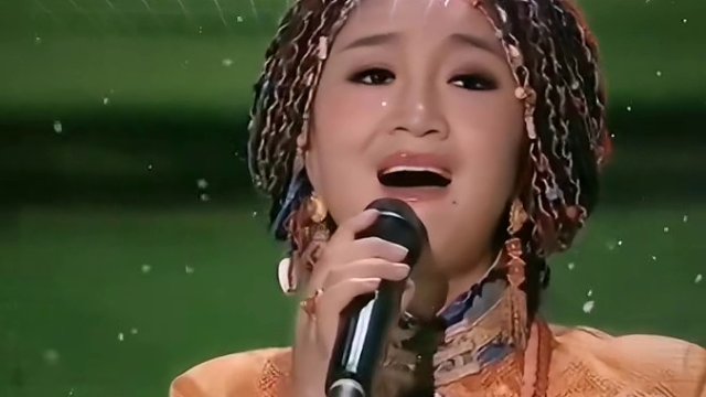 当降央卓玛和刀郎同唱敖包相会，你更喜欢谁的演唱呢？ "降央卓玛 "刀郎 " 经典歌曲 #刀郎#降央卓