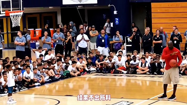 美媒最新goat投票
乔丹55％力压詹姆斯33％
科比排第三#历史第一人詹姆斯 #乔丹 #科比 #N