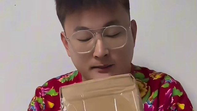 真没有一直兔子可以完好无损的离开四川嘛#测评 #开箱 #美食测评 #真实测评