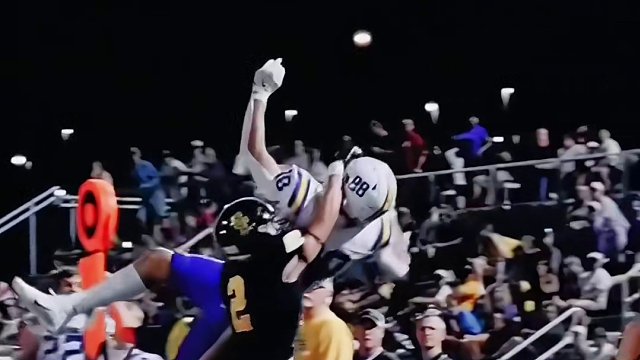 极限接球啊#美式橄榄球 #四分卫 #外接手 #超级碗 #比赛现场