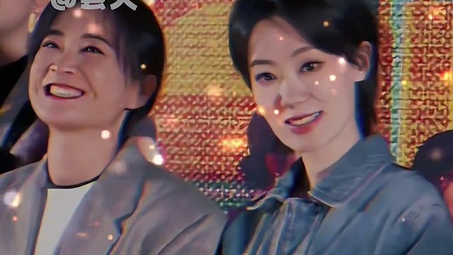 贾玲张小斐这扑面而来的姐感，好飒好pay#贾玲 #张小斐 #电影热辣滚烫 #御姐