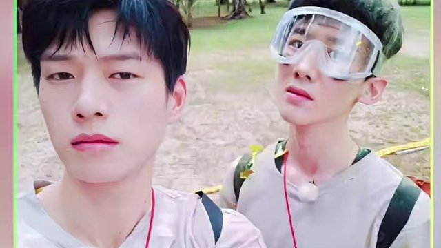 #春山学 《上春山》魏大勋专访的时候谈及彩排状况，白敬亭小声的跟魏大勋说了什么～你能听出来说了什么吗