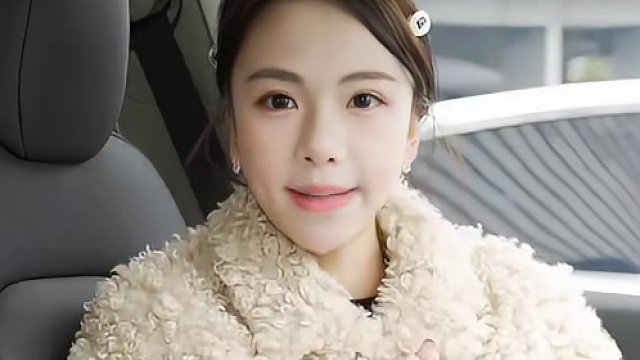 小米su7的价格肯定在30W以上！ #小米su7 #小米 #小米汽车su7 #理想 汽车