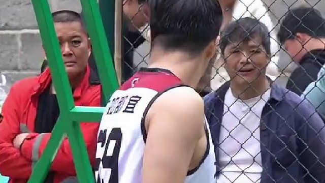 那宜队陈国政大帽大雕
都安县九渡乡九如村那宜屯第一届“刁江电力”杯暨2024年迎新春篮球赛
#河池篮