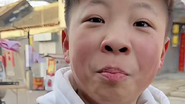 孙子逊已经装一天了，还没装够！#孙子逊品尝百味人生 #爆改 #搞笑