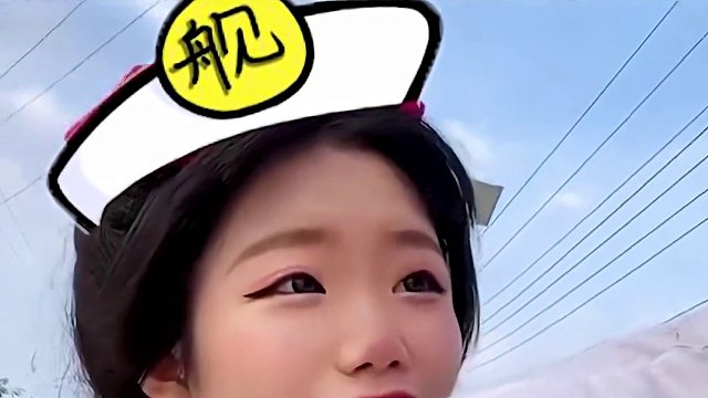 请允许老杨我也夹子一下 