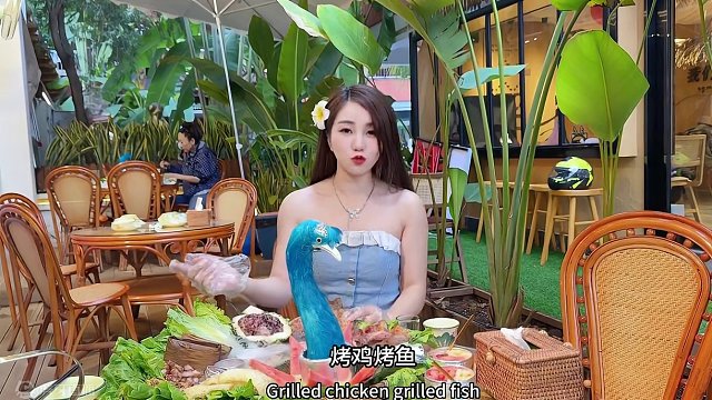 来西双版纳 必吃孔雀宴手抓饭～
#西双版纳 #西双版纳美食 #旅游 #孔雀宴 #傣味