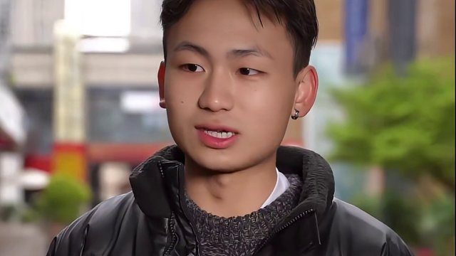 谁说广东人不能吃辣的？ #鬼椒面 #吃辣挑战 #速食美食