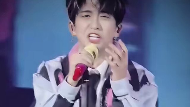 锁定3月绿野仙踪星巢音乐节 杭州临安青山湖站！黄子弘凡在等你#黄子弘凡 #绿野仙踪星巢音乐节 #杭州