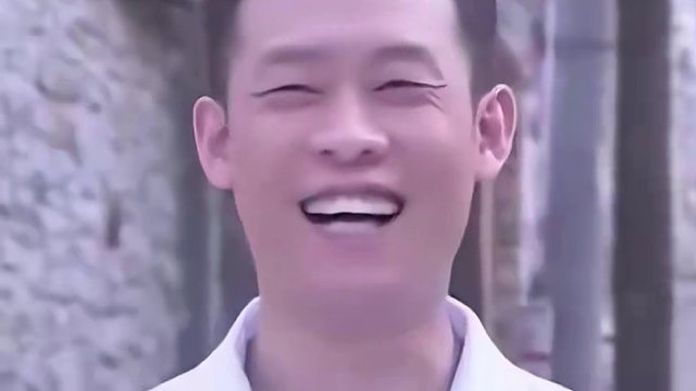 狗子：先来一脚，然后：憋不住了哈哈哈哈 （cr：@是六一呀 ）