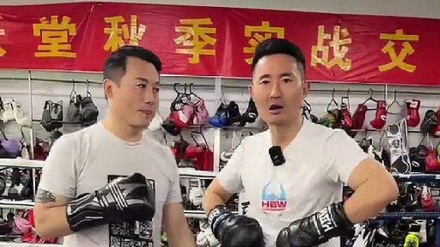 遇到对手顶膝怎么打？ #泰拳教学 #格斗教学 #拳击教学 #格斗装备 #顶膝