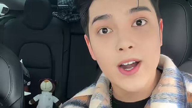 网上没赢过，现实没输过，带你看看特斯拉的那些“百万”配置#特斯拉 #新能源汽车 #内容过