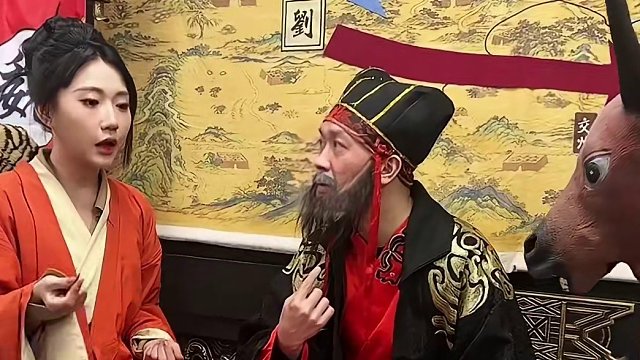 这瓜子味怎么越来越不对了#煮酒论枭雄 #曹操斗地主