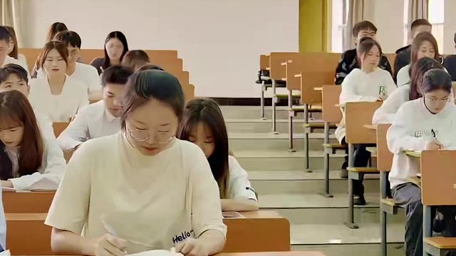 我们校招启动啦！！！不限学校不限专业，快来投简历一起为爱发电！！！#校招 #大学生 #求职