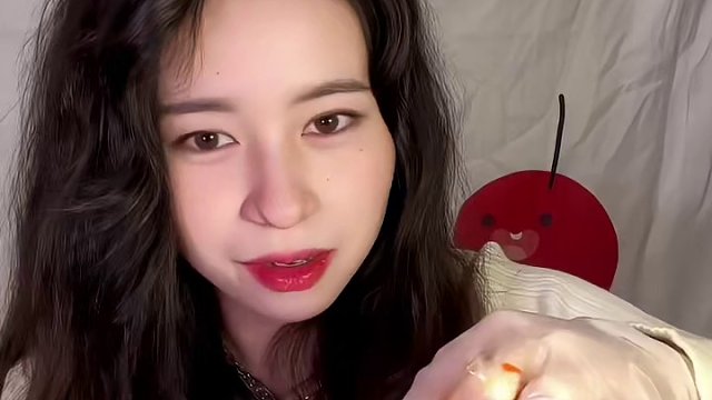 无广测评｜超好吃的酸辣无骨凤爪#无骨鸡爪 #测评 #美食 #速食