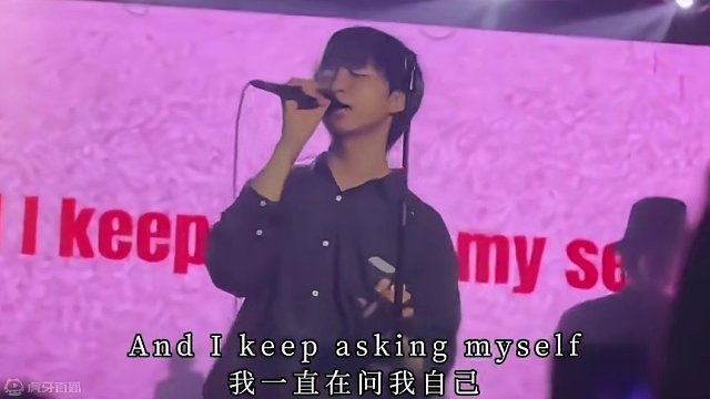 “你再等一等我，我正跑向你，和你牵手一起面对这个世界”#白色海岸#我们想去的地方#音乐现场#光波计划